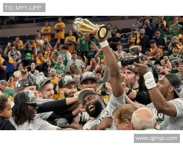 巴黎圣日耳曼豪取大胜，凯尔特人全面溃败在魔兽球场上！！